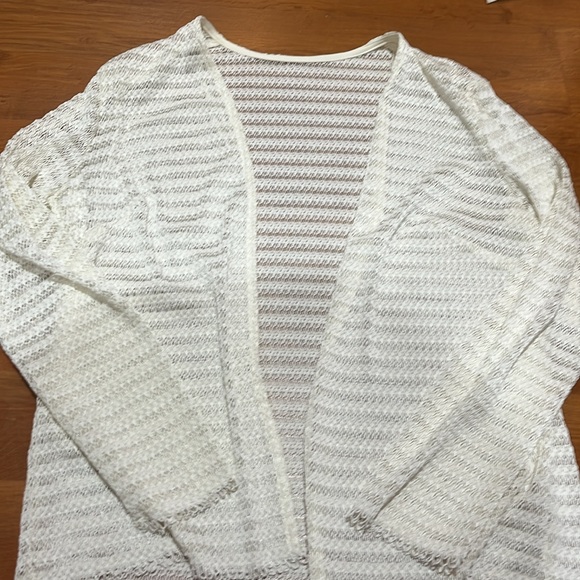 Ladies three-piece suit - Picture 10 of 13